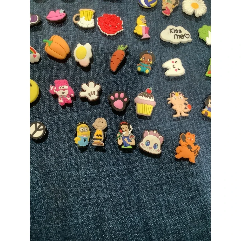 Lot of 66 Random Croc Charms